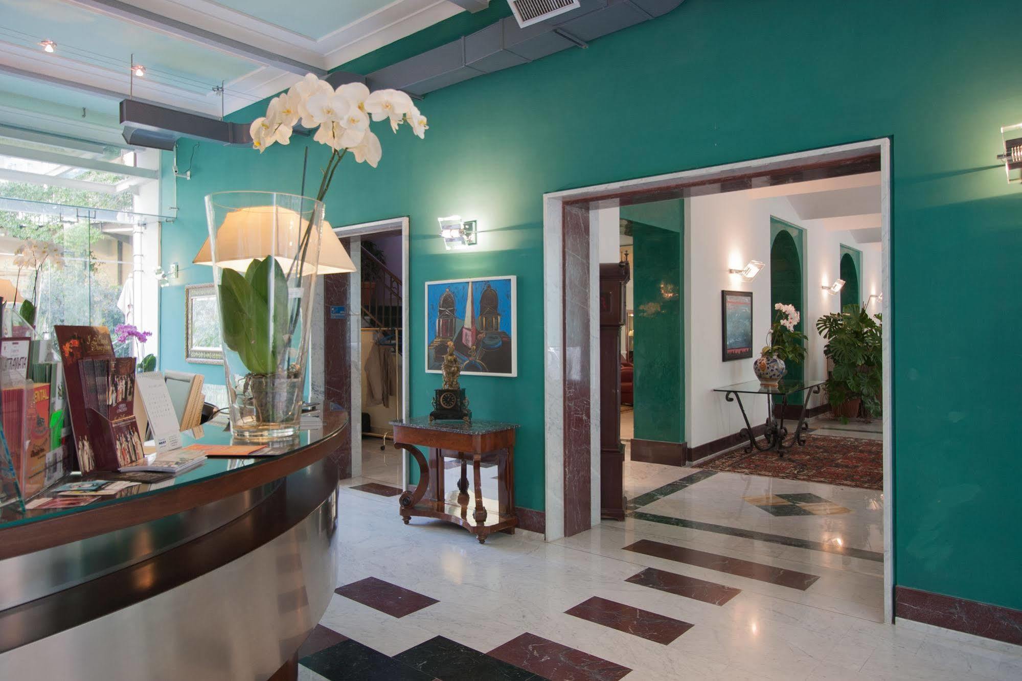 Ateneo Garden Palace Rom Eksteriør billede